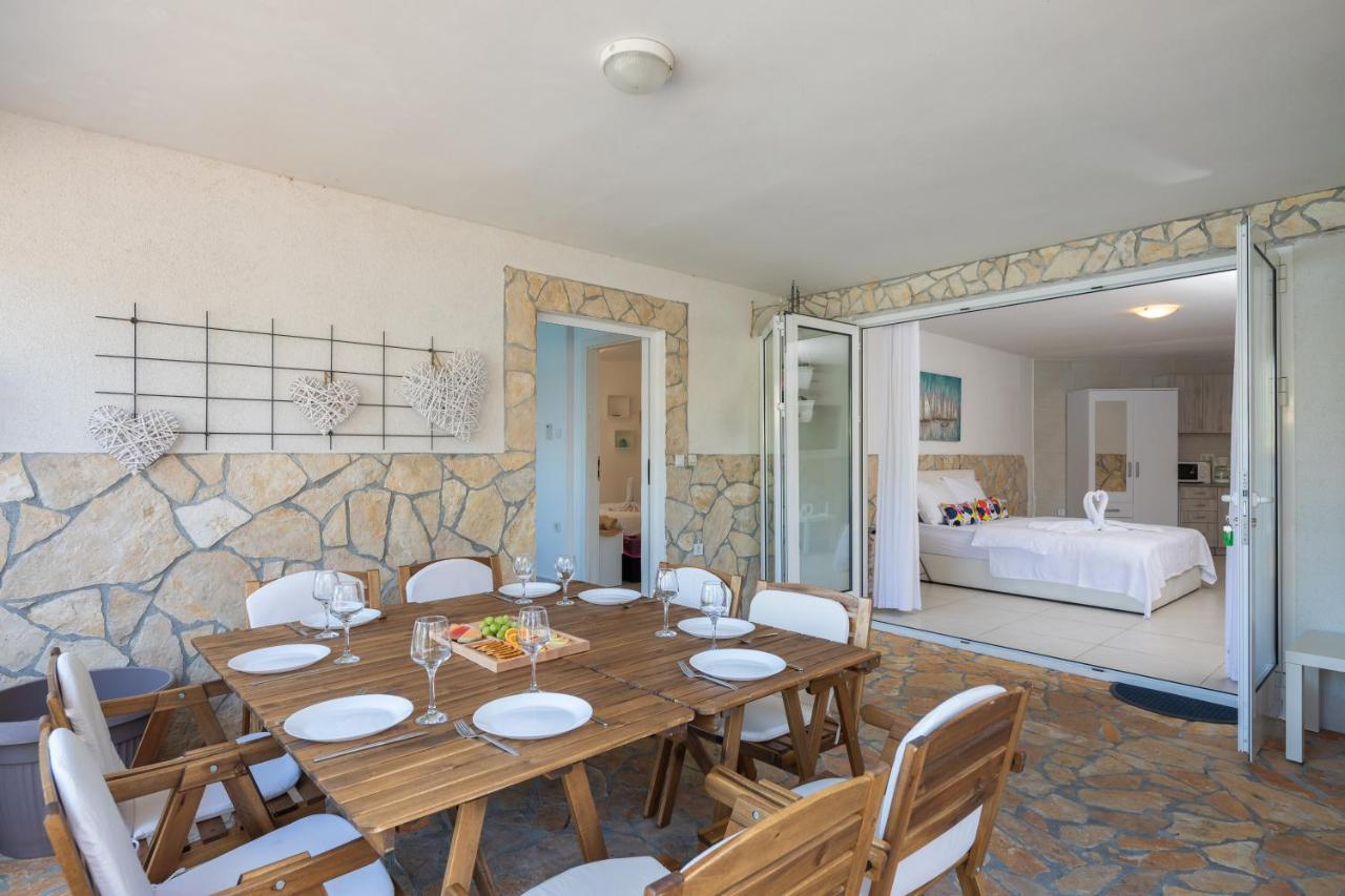 Estella Villa Apartments روغوزنيكا المظهر الخارجي الصورة