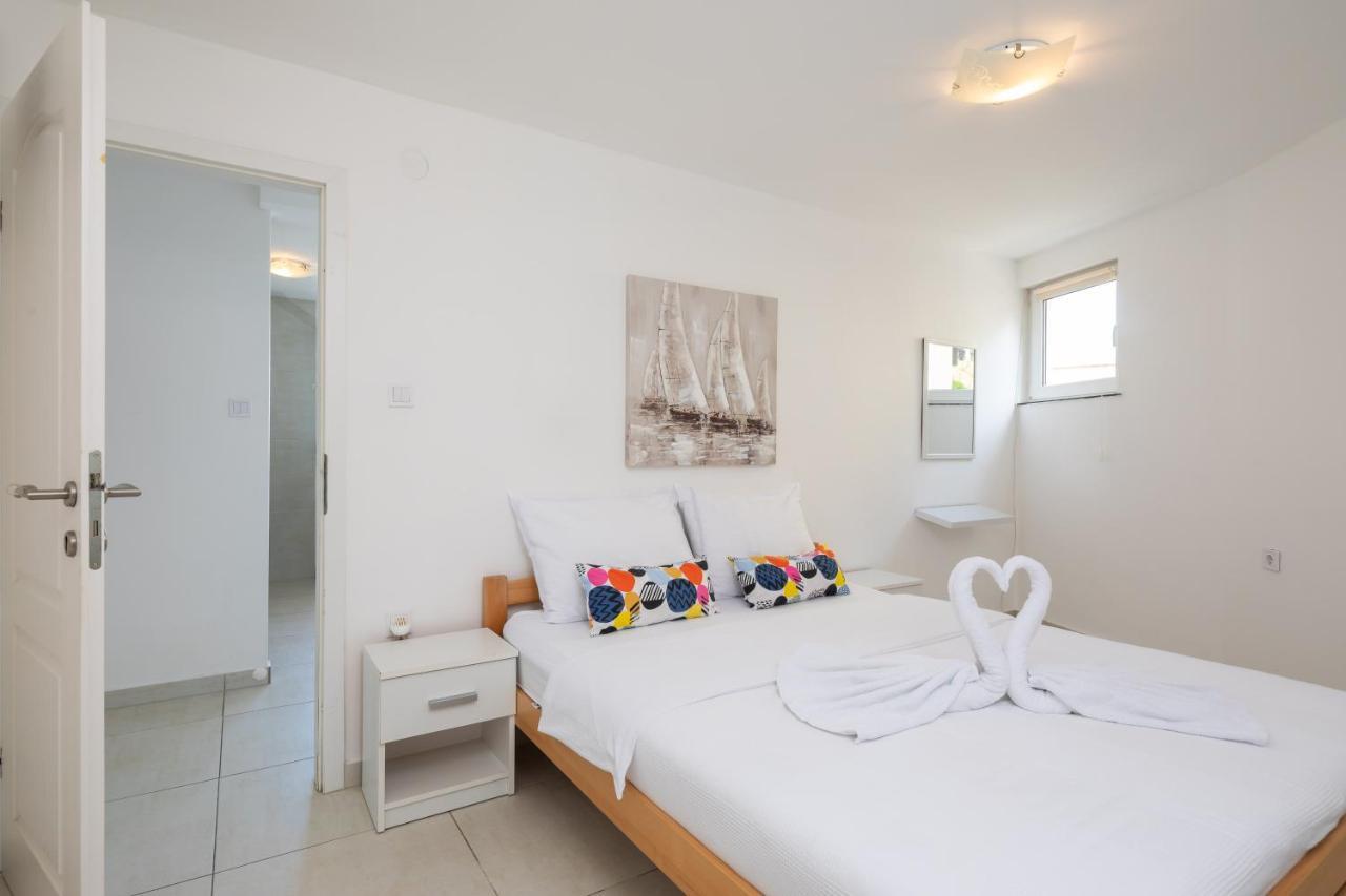 Estella Villa Apartments روغوزنيكا المظهر الخارجي الصورة